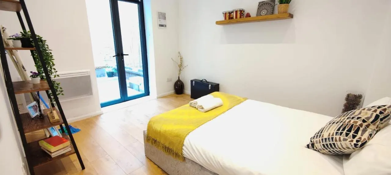 Apartment Spacious 3 Bed Flat Near Liverpool Street, Spitalfields London